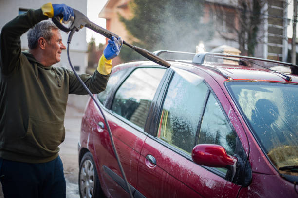 Best Concrete Pressure Washing  in Girard, IL